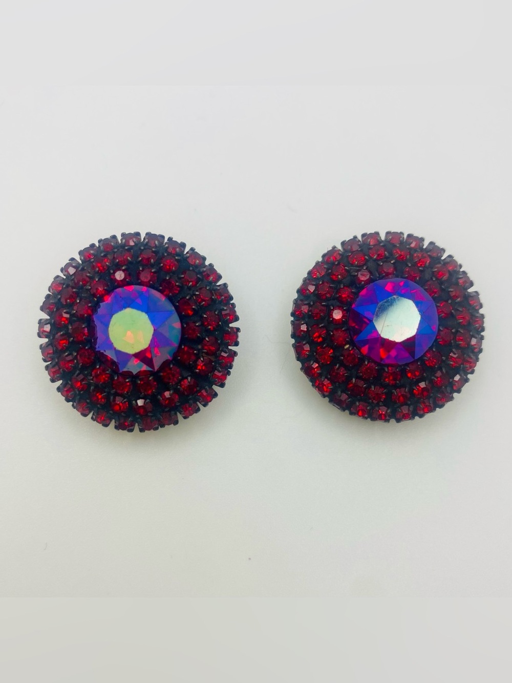 Rare Vintage WEISS Red Rhinestone Triple Halo AB Clip-On Earrings - Picture 2 of 8